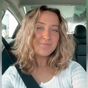 Meet your Posher, Cana